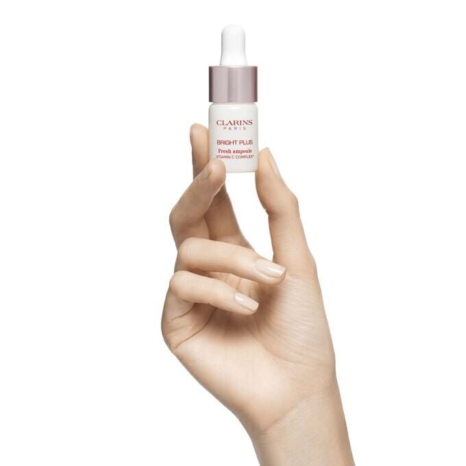 Ampolla Bright Plus con vitamina C: tratamiento intensivo contra las manchas oscuras
