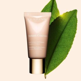Corrector instantáneo de larga duración + sin pliegues