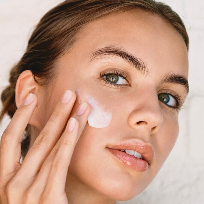 Dúo Multi-Active 24/7 con SPF | Crema hidratante Multi-Active de día y de noche con SPF