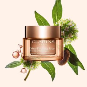 Crema hidratante de día Extra-Firming recargable con polipéptidos de colágeno y niacinamida