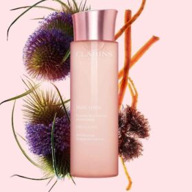 Esencia facial revitalizante Multi-Active con ácido hialurónico