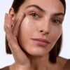 Gel total para el contorno de los ojos que reduce la hinchazón