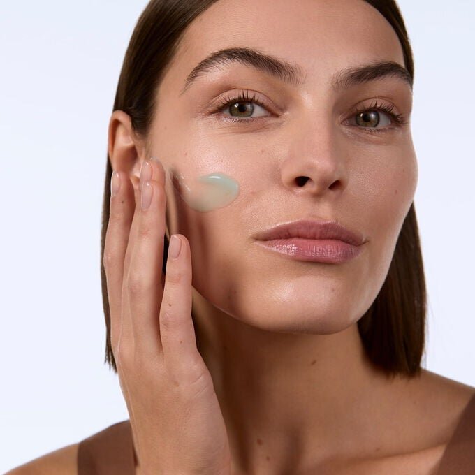 Hidratante en gel mate Hydra-Essentiel - Ácido hialurónico