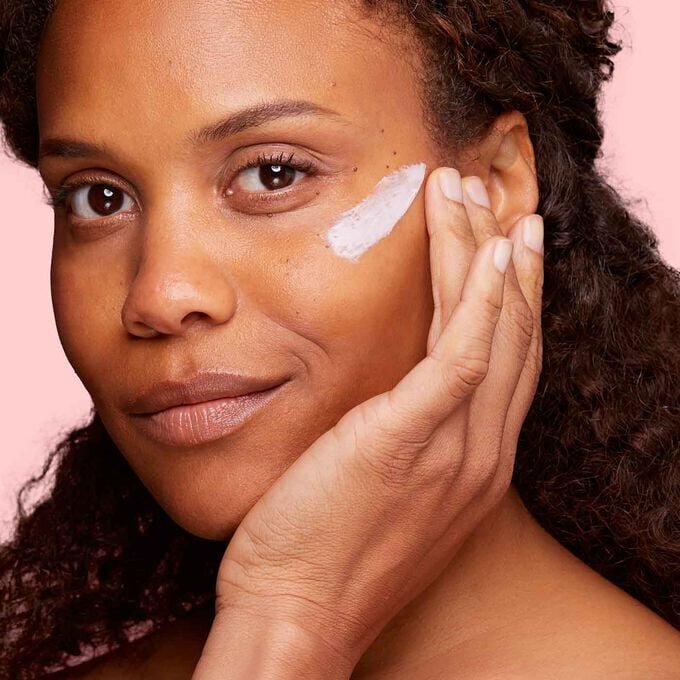 Prebase para el rostro Instant Smooth-Perfecting Touch